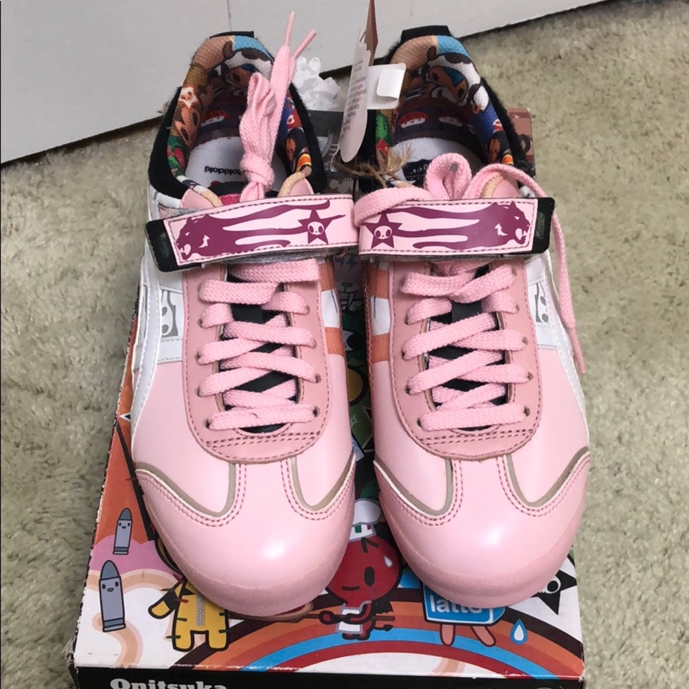 NWT ASICS toki doki sneakers